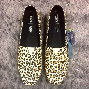 TOMS Classic Birch Leopard Print